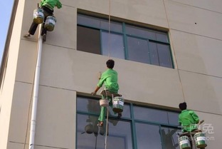 如何選擇上海優(yōu)質的外墻清洗與建筑物清潔服務公司